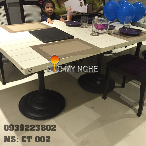 Bàn cafe đế tròn trơn tầng gang đúc CT 002